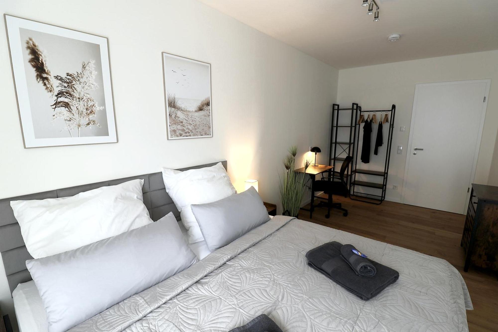 Relaxrefugium Luxus - Kueche, Arbeitsplaetze, Stellplatz & Komfort Fuer Bis 6 Gaeste Königs Wusterhausen エクステリア 写真