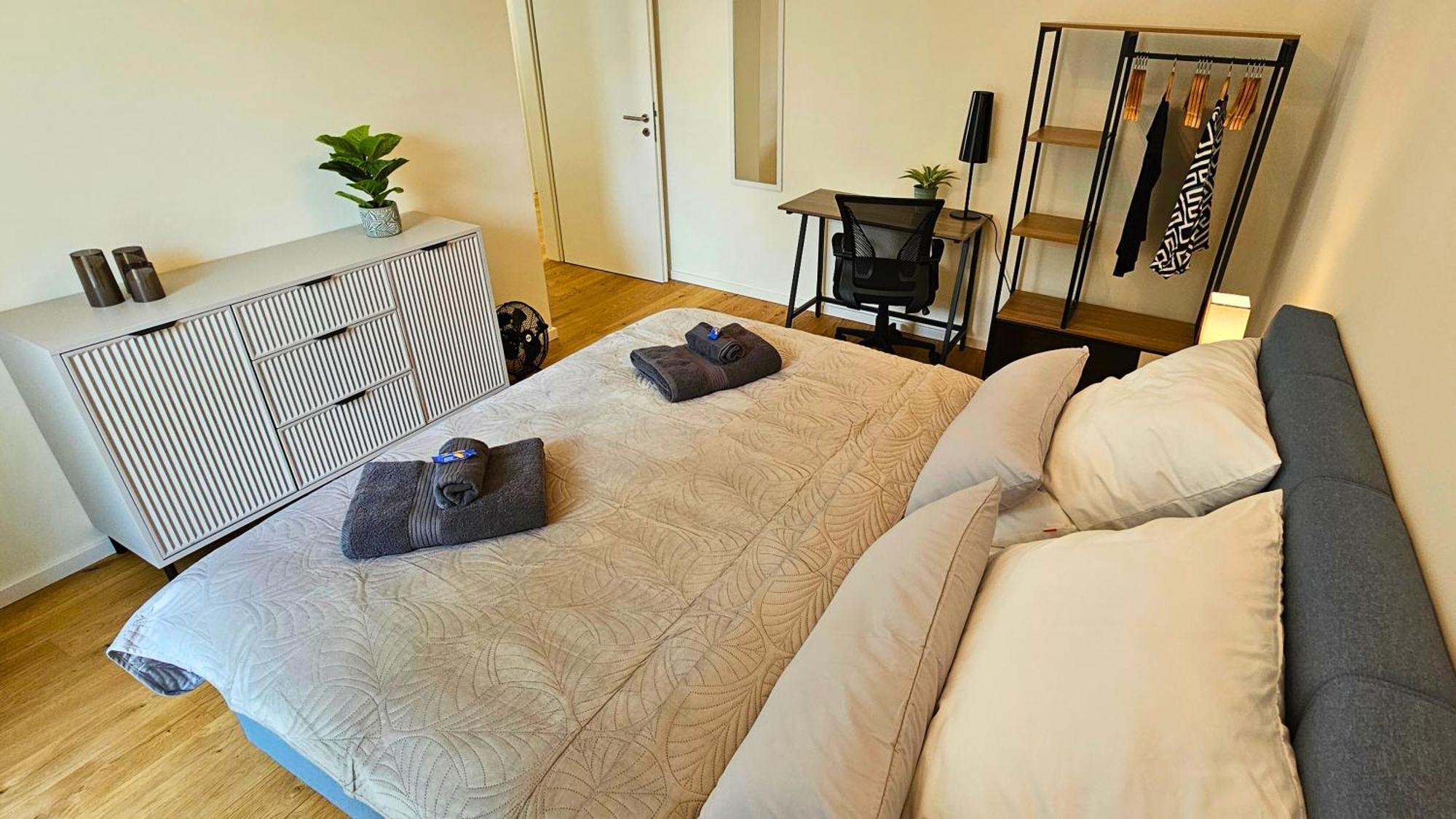 Relaxrefugium Luxus - Kueche, Arbeitsplaetze, Stellplatz & Komfort Fuer Bis 6 Gaeste Königs Wusterhausen エクステリア 写真